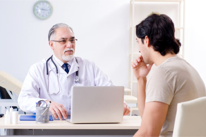 doctor consulting the patient